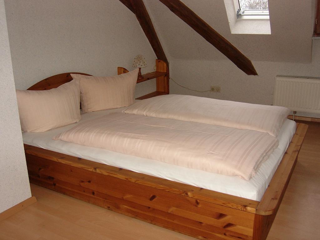 Ferienwohnung Neureuth Schillingsfuerst Room photo